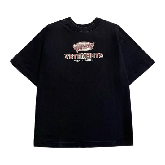 VETEMENTS SS’18 GRAFFITI OVERSIZED TEE